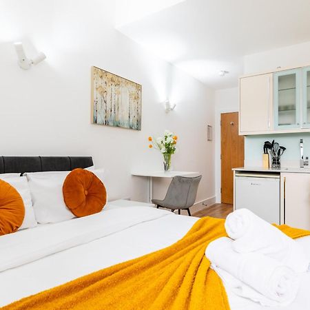 Clarges- Hsk Suites Лондон Екстер'єр фото
