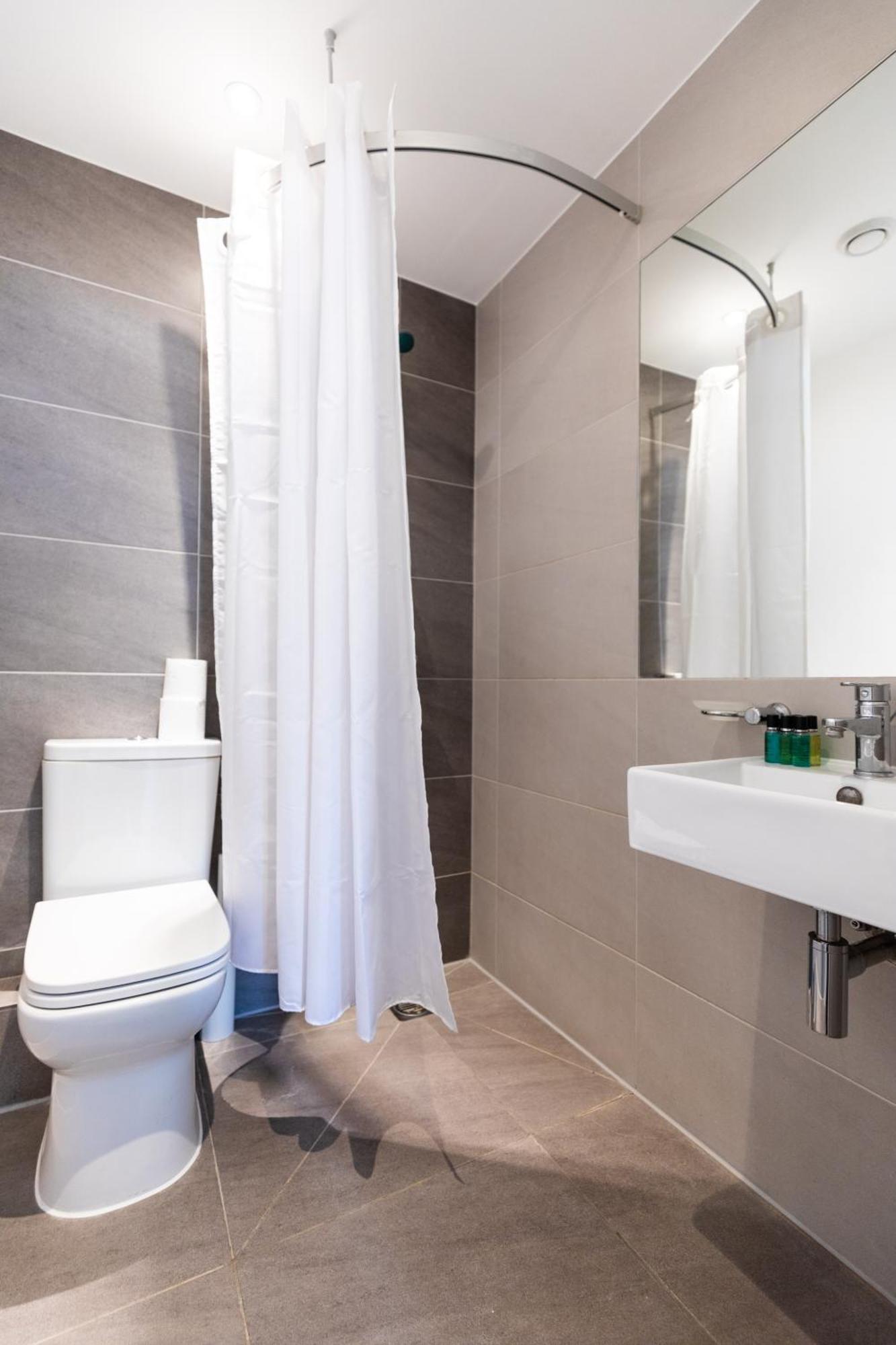 Clarges- Hsk Suites Лондон Екстер'єр фото
