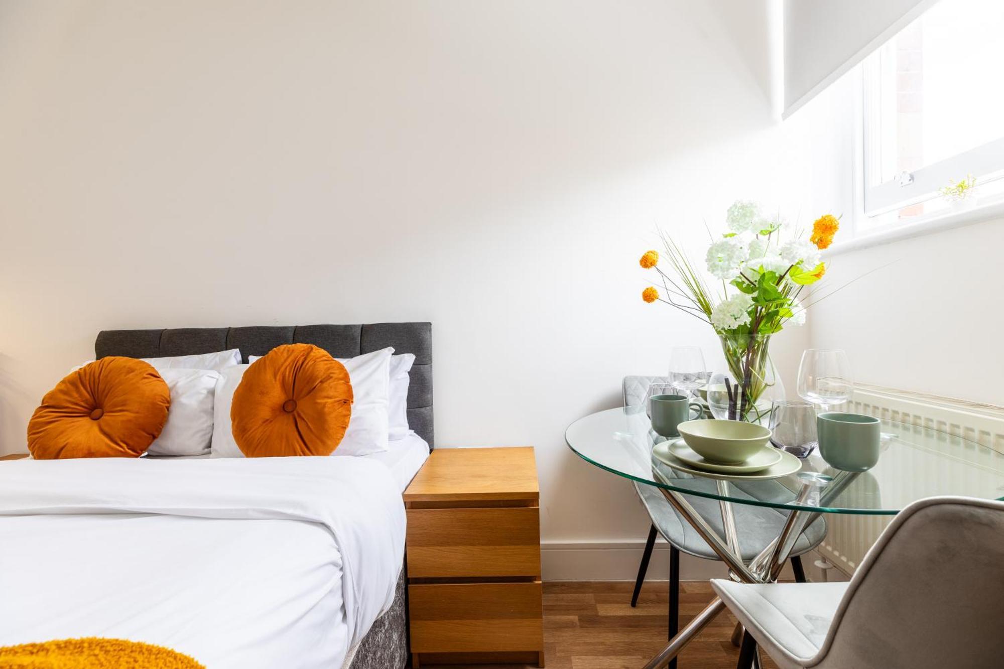 Clarges- Hsk Suites Лондон Екстер'єр фото